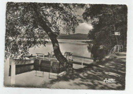 58 Nièvre Lac Des Settons Le Bateau Vous Attend Le Morvan Pittoresque  Ed Artistic - Autres & Non Classés