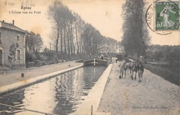 Thème    Navigation Fluviale .Péniche Écluse.Bac    77  Episy    Anes Attelés   (voir Scan) - Binnenschepen