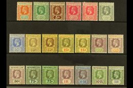 1917-22 KGV Definitive Set With "Extras", SG 82/97, Fine Mint (20 Stamps) For More Images, Please Visit Http://www.sanda - Seychellen (...-1976)