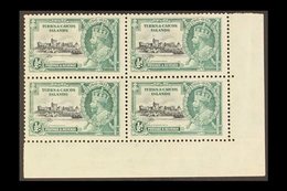 1935 Silver Jubilee ½d Kite And Horizontal Log Variety, SG 187l, Within Mint Corner Block Of Four, The Variety Never Hin - Turks And Caicos