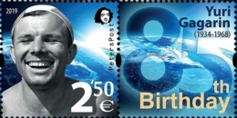 Finland. Peterspost. Yuri Gagarin, 85th Birthday. Stamp With Label - Ungebraucht