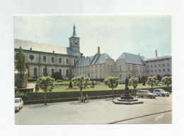 88 Vosges Moyenmoutier Place Hotel De Ville Avec Abbatiale 18e Siècle - Sonstige & Ohne Zuordnung