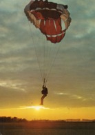 PARACHUTISME... - Fallschirmspringen