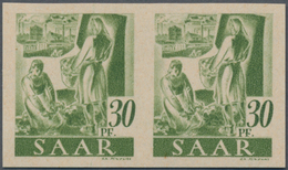 Saarland (1947/56): 1947, 30 Pf Grünoliv Im Waager. Paar Postfrisch Ungezähnt, Mi 1.200.- - Unused Stamps