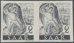 Saarland (1947/56): 1947, 2 Pf Hauer Im Waager. Paar (vorgefaltet) Ungezähnt Ohne Aufdruck Postfrisc - Neufs