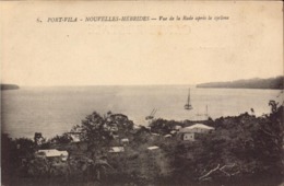 Nouvelles Hebrides, Port-Vila, Vue De La Rade Apres Le Cyclone       (bon Etat) - Vanuatu