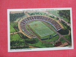 Football  Gray Memorial Stadium Winston Salem   North Carolina      Ref 3682 - Winston Salem