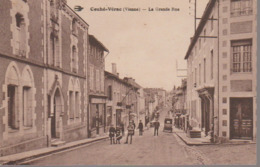 COUHE - LA GRANDE RUE - Couhe