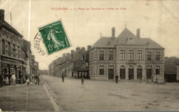 Delcampe - PUTANGES LA PLACE DU MARCHE ET L'HOTEL DE VILLE - Putanges