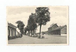Beernem  Station En Hubert D'Ydewallestraat. - Beernem
