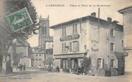 L'Arbresle      69     Place Et Pont De La Madeleine. Hôtel Du Midi     (voir Scan) - L'Arbresle