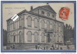 Delcampe - Carte Postale 84. Sorgues  L'hotel De Ville  Trés Beau Plan - Sorgues