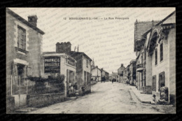 12. Bouguenais – La Rue Principale. - Bouguenais