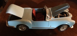 BURAGO - LANCIA AURELIA B24 SPIDER 1955 - 1/18 - Burago