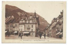 CPA ANIMEE BONNEVILLE, MAGASIN DE CHAUSSURES, ANIMATION DANS LA RUE PERTUISET, HAUTE SAVOIE 74 - Bonneville