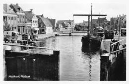 Nederland Friesland Makkum  Vallaat  Binnenschip Boot WON 47 Sluis Sluisdeuren    Fotokaart Echte Foto   M 24 - Makkum