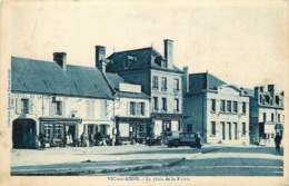 AISNE  VIC SUR AISNE  La Place De La Mairie - Vic Sur Aisne