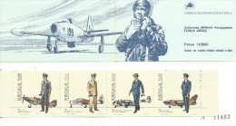 TIMBRES DENTELÉE SEULEMENT DEUX CÔTES - STAMPS - PORTUGAL -1984 - UNIFORMES MILITAIRES - AIR FORCE - CARNET - BOOKLET - - Markenheftchen