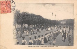 Neuville Sur Saône          69       La Vogue Des Jeunes Filles  1905         ( Voir Scan) - Neuville Sur Saone