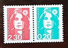 FRANCE Yvert N° 2614 + 2618 ** Ou P2614  Briat 2F30 + 20c Se Tenant ** (MNH) - Unused Stamps