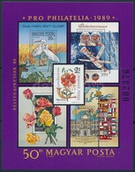 ** 1989 Pro Philatelia Blokk Bélyegkincstár Felirattal, 4 Mm Fekete  Sorszámmal  (10.000) / Mi Block 207 With Text Bélye - Sonstige & Ohne Zuordnung