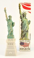 Szabadság-szobor (New York), Műanyag Ajándék Tárgy, Eredeti Dobozában, M: 17,5 Cm. - Otros & Sin Clasificación