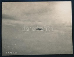 Cca 1915 Flieger-Kompanie 23 Brandenburg-típusú Felderítő Repülőgépe A Levegőben, Feliratozott Fotó, Jó állapotban, 9×11 - Otros & Sin Clasificación
