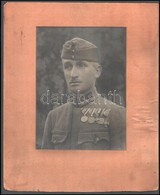Cca 1920 Őrmester Kitüntetésekkel, Nagyméretű Fotó Kartonon, Paszpartuban, 23×17 Cm - Otros & Sin Clasificación