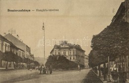 ** T2 Besztercebánya, Banská Bystrica; Hungária Kávéház, Utca / Café, Street View - Unclassified