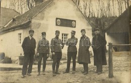 ** T3 Magyar Vasutasok Ismeretlen Településen / Hungarian Railwaymen In An Unidentified Town. Photo (fl) - Sin Clasificación