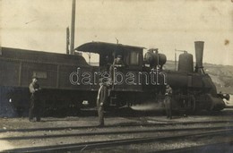 ** T2 MÁV 326. Sorozatszámú Gőzmozdonya Vasutasokkal / Hungarian State Railways Locomotive, Railwaymen. Photo - Sin Clasificación