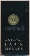 Lapis András (1942-) 8db-os Válogatás A Művész Emlékérmei Közül Lemezérem Formában Angol Nyelvű Tájékoztató Lapokon és K - Ohne Zuordnung