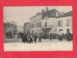 Cpa. 32. Riscle.  Place Aux Légumes. ( 2 Scans ) - Riscle