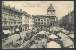 +++ CPA - Brussel - Bruxelles - MOLENBEEK - Maison Communale Et Marché   // - Molenbeek-St-Jean - St-Jans-Molenbeek