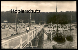 ALTE POSTKARTE OSTSEEBAD GÖHREN RÜGEN AN DER SEEBRÜCKE Segelboot Segler Strand Beach Plage Cpa AK Ansichtskarte Postcard - Goehren