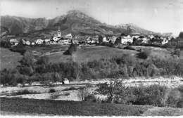 05 - ST BONNET EN CHAMPSAUR Vue Générale - CPSM Village (2.025 Habitants) Dentelée N/B Format CPA 1968 - Hautes Alpes - Autres & Non Classés
