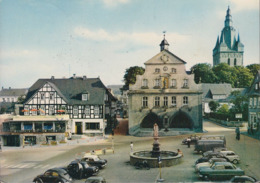 D-59929 Brilon - Sauerland - Marktplatz - Cars - VW Käfer (Polizei) VW Bus - Lloyd, DKW,  (60er Jahre) - Brilon