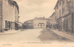 Bois D'Oingt         69        La  Place Du Marché            (voir Scan) - Autres & Non Classés