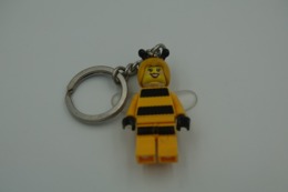 LEGO - 853572 Bumblebee Girl Keychain - Minifigure - Original Lego  - 2016 - Catalogs