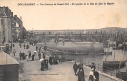 29-DOUARNENEZ- VUE GENERALE DU GRAND PORT , PERSPECTIVE DE LA BAIE UN JOUR DE REGATES - Douarnenez