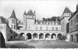 33 -  LA RIVIERE : Chateau " LA RIVIERE " - CPSM Dentelée N/B Format CPA 1964 - ( Vin Vignoble ) Gironde - Other & Unclassified