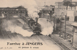 ANGERS - J 'arrive à Angers Et Pense à Vous.    Locomotive Gros Plan. - Angers