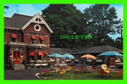 GANANOQUE, ONTARIO - THE ATHLONE MOTOR INN -  W. SCHERMER - - Gananoque