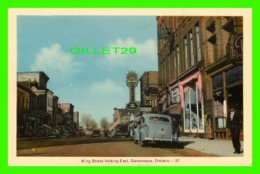 GANANOQUE, ONTARIO - KING STREET LOOKING EAST - NEW YORK CAFE - ANIMATED WITH OLD CARS - PECO - - Gananoque