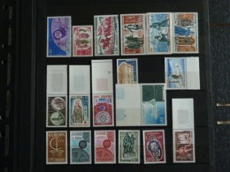Andorre - Timbres Des Années 1962 à 1969 (2 Scans) N** MNH - Full Years