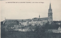 Cp , 61 , SOLIGNY-la-TRAPPE , Le Monastère De La Grande Trappe, Vu De La Route De Soligny - Other & Unclassified