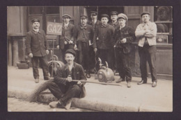 CPA à Identifier Carte Photo RPPC Commerce Shop Non Circulé Métier GAZ - To Identify