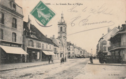 70 LURE   HAUTE SAONE    BELLE CPA LA GRANDE RUE ET L'EGLISE - Lure