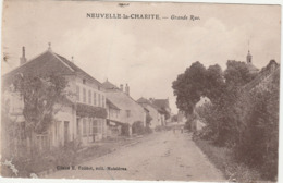 70 NEUVELLE LA CHARITE    HAUTE SAONE   BELLE CPA SEPIA  GRANDE RUE - Sonstige & Ohne Zuordnung