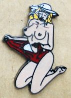 PIN UP SUR LA PLAGE - CHAPEAU BLANC - EGF - FEMME BLONDE -       (22) - Pin-Ups